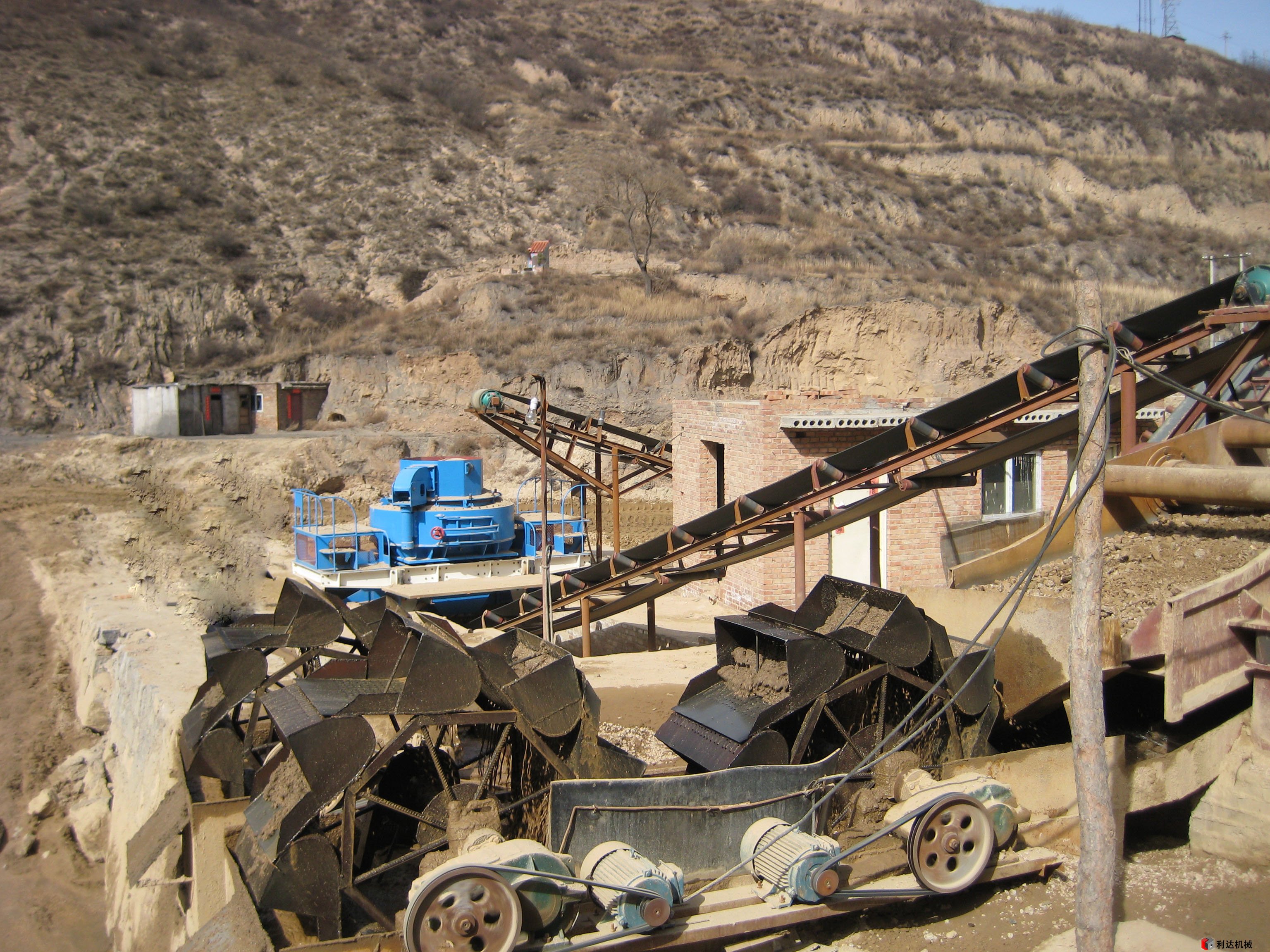 鵝卵石制砂機(jī)生產(chǎn)現(xiàn)場